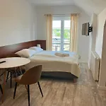 Bed & Breakfast Osrodek Wczasowy Magnat Leba