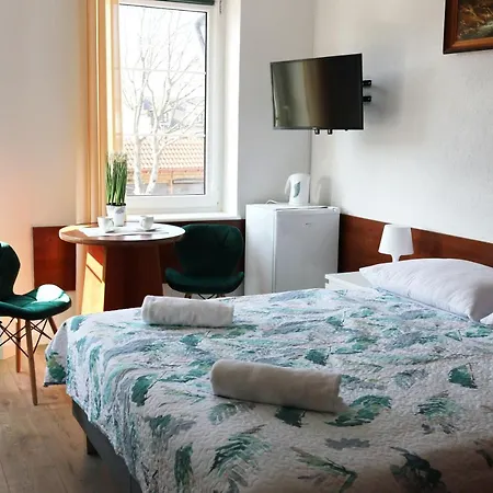 Osrodek Wczasowy Magnat לינה וארוחת בוקר וובה