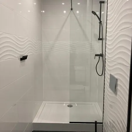 לינה וארוחת בוקר Osrodek Wczasowy Magnat וובה