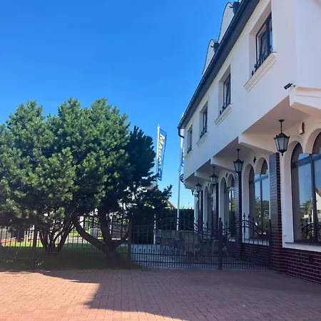 Osrodek Wczasowy Magnat Bed & Breakfast *