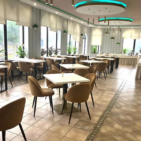 Bed & Breakfast Osrodek Wczasowy Magnat 3*