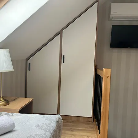 Osrodek Wczasowy Magnat לינה וארוחת בוקר וובה