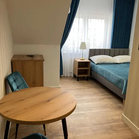 Osrodek Wczasowy Magnat לינה וארוחת בוקר וובה