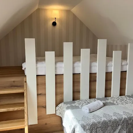 Osrodek Wczasowy Magnat לינה וארוחת בוקר 3*