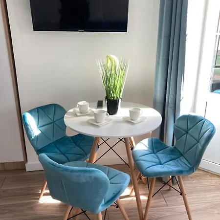 לינה וארוחת בוקר Osrodek Wczasowy Magnat 3*