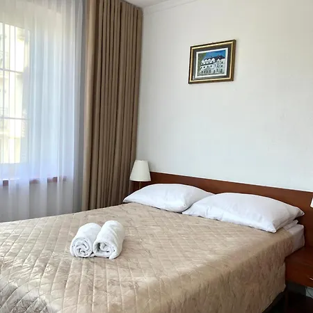 לינה וארוחת בוקר Osrodek Wczasowy Magnat 3*